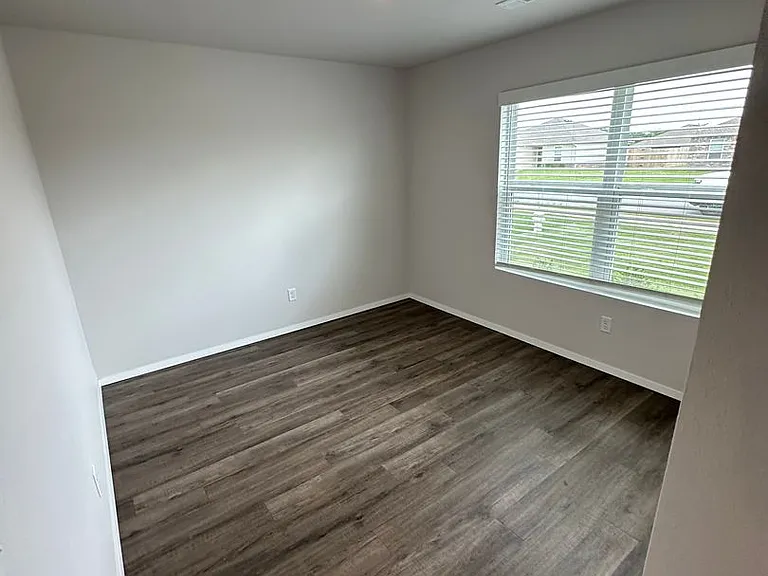 3216 E Jacob Ln — Photo 29