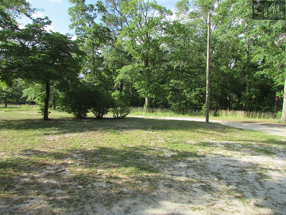 2nd image of 154 Sandy Bank Dr