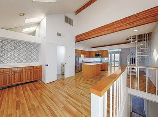 9222 Church Rd APT 101, Dallas, TX 75231