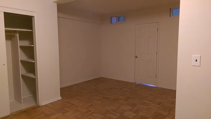 Rented by Manhattan Apartment Organization | media 12
