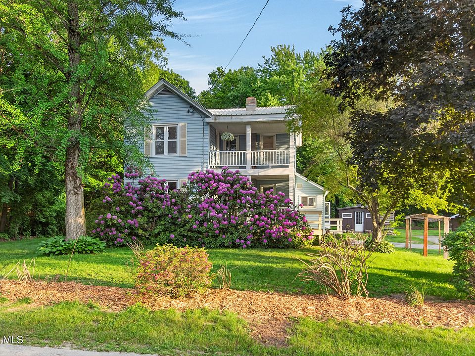 1st image of 325 Pine Street