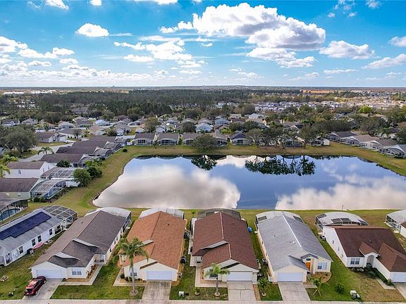4th image of 17416 Silver Creek Ct