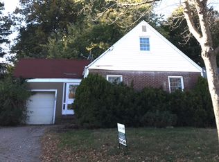 135 Beverly Hill Rd, Clifton, NJ 07012