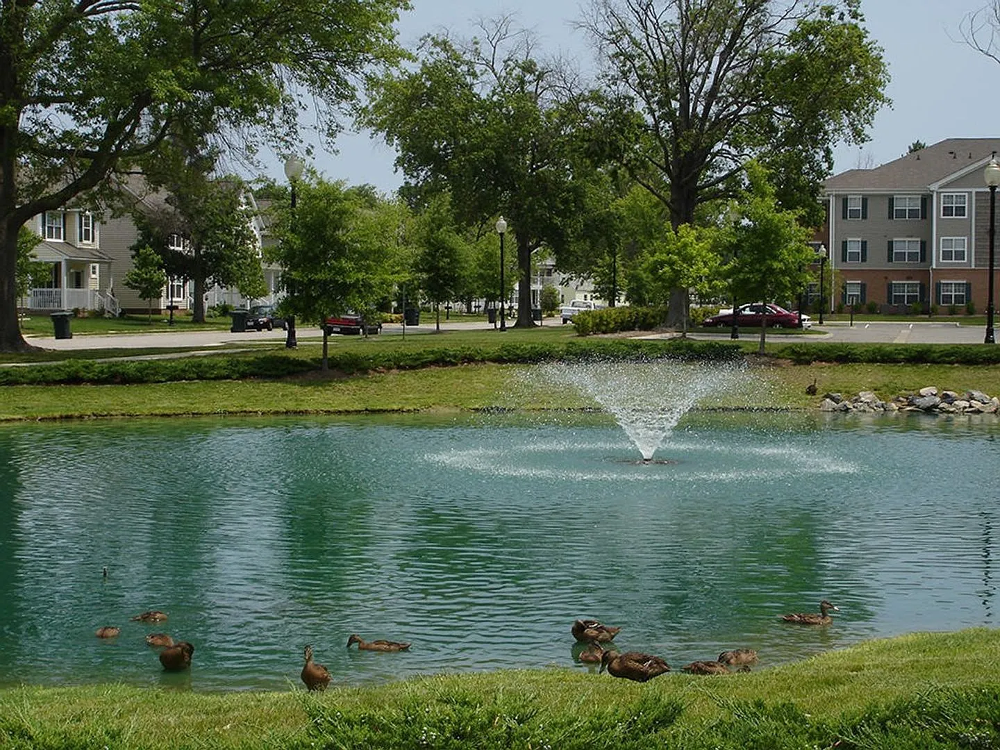 Sinclair Commons — Photo 4