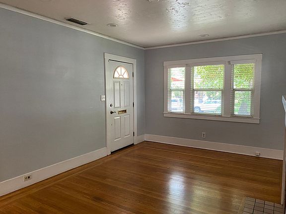 5th image of 3209 C St