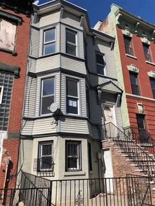 780 Grand St, Jersey City, NJ, 07304