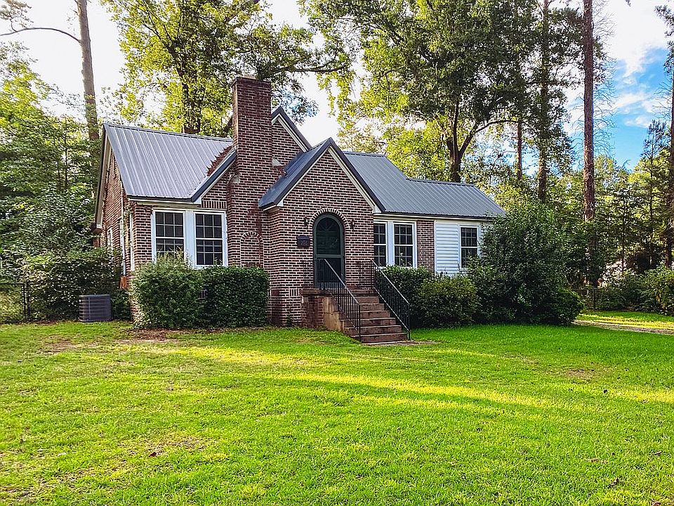 1st image of 216 Gracemont Dr