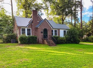 216 Gracemont Dr, Greenwood, SC 29649