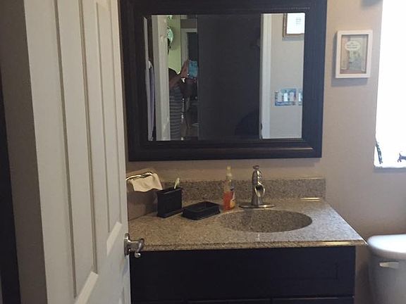 3rd image of 508 Spruce Dr