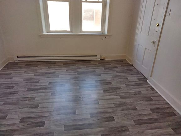 5th image of 19 N Locust St APT 1