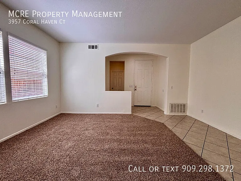 3957 Coral Haven Ct — Photo 4