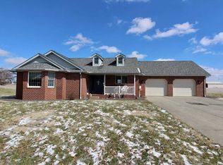 426 S Bradley Dr, Haubstadt, IN 47639
