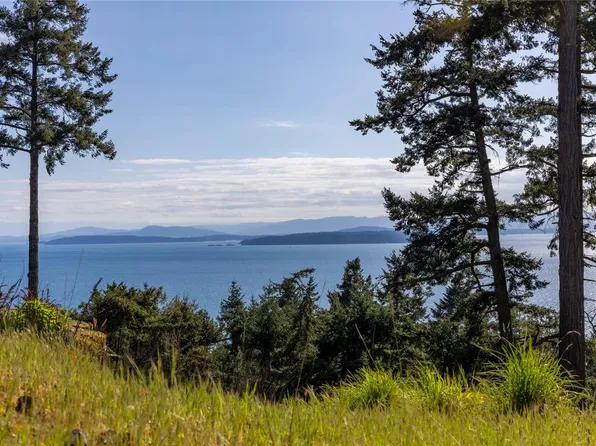 2628 Lighthouse Ln, Southern Gulf Islands, BC V0N 2M2