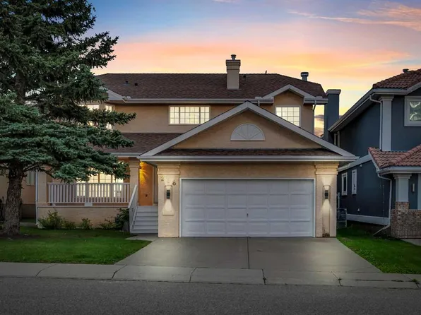 208 N Coral Shores Bay NE, Calgary, AB T3J 3J6