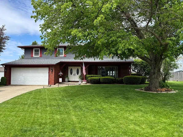 7 Westminster Dr, Spring Valley, IL 61362
