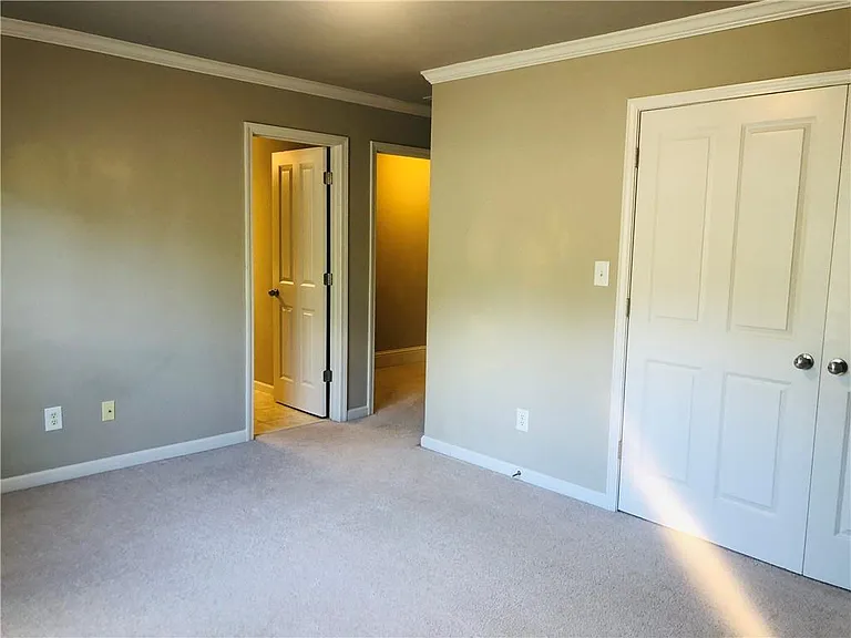 10240 Billings Pointe — Photo 86
