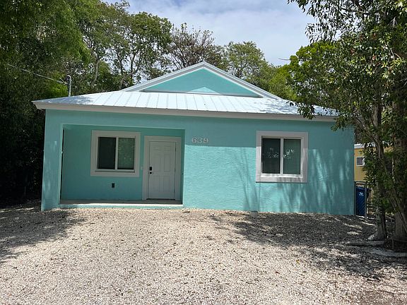 2nd image of 639 Cabrera St