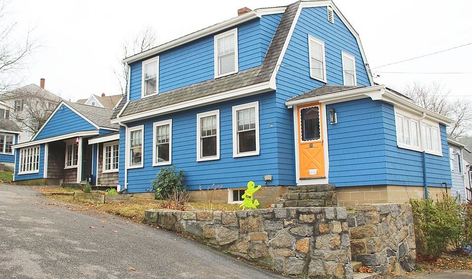 1st image of 11A Lincoln Ave #A