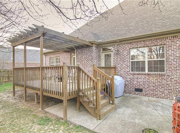 3rd image of 1439 Winterberry Dr