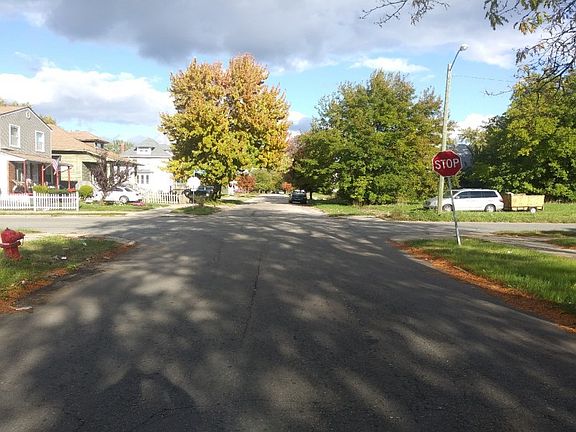 4th image of 80 Beresford St