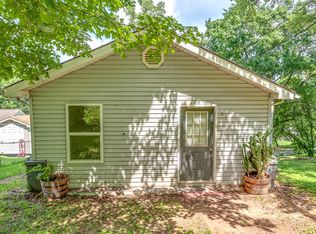 3111 Washington Pike, Knoxville, TN 37917