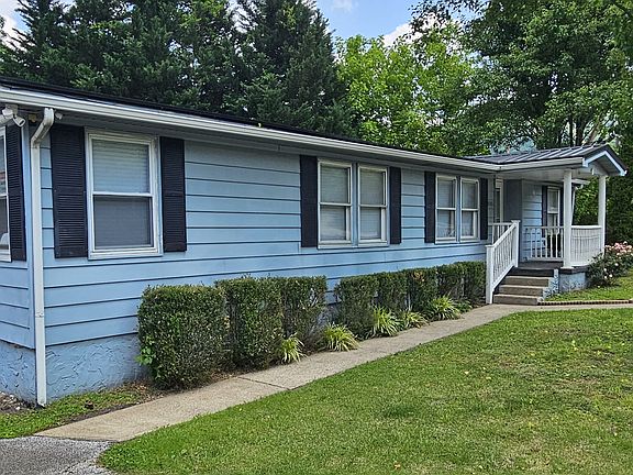 2nd image of 15083 Maccorkle Ave