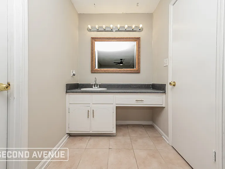 3009 Donavan Way — Photo 16
