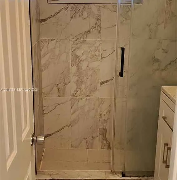 1430 NE 175th St — Photo 23