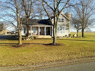 9742 N Ionia Rd, Vermontville, MI 49096
