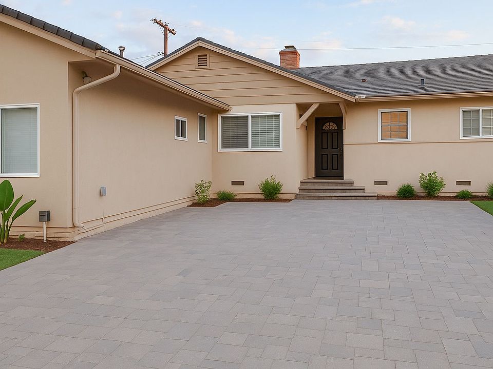 1st image of 6154 Aura Ave