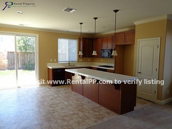 4th image of 1250 Kensington Dr
