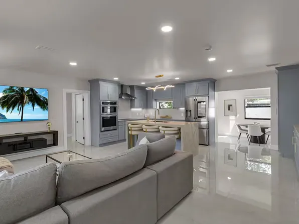 1538 Gentry St, Clearwater, FL 33755