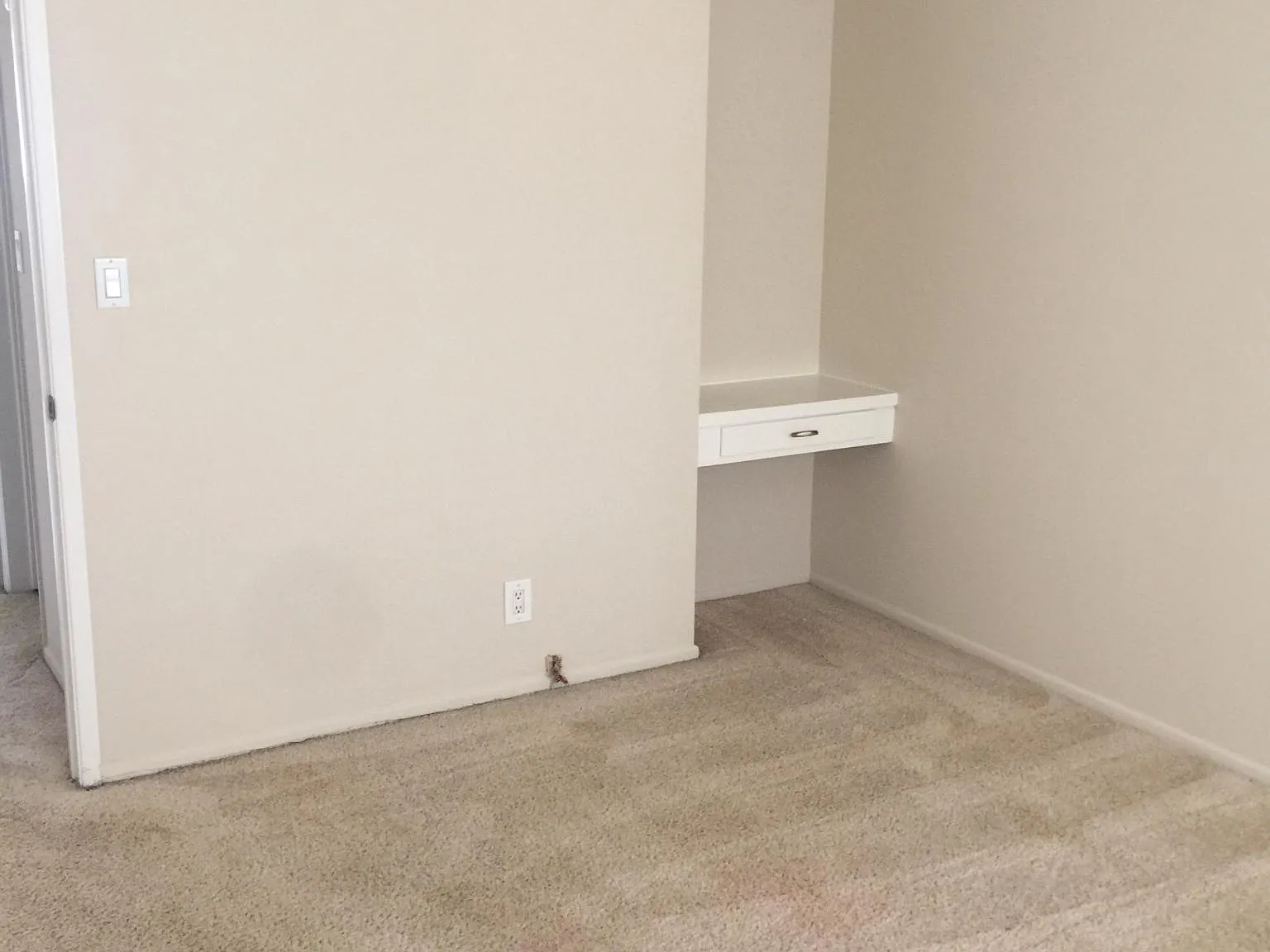 2 bed, 850 sqft, $2,499 — Photo 3