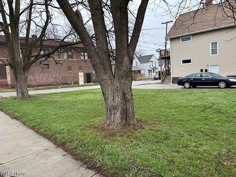 2nd image of 4724 Denison Ave