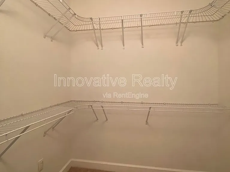 332 E Kaley St — Photo 16