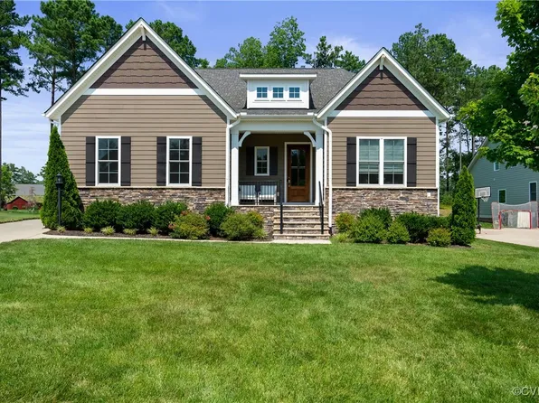 6913 Carden Park Dr, Moseley, VA 23120