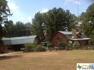 1058 Frelsburg Rd, Alleyton, TX 78935