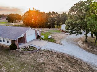 20790 County Road 210, Hermitage, MO 65668