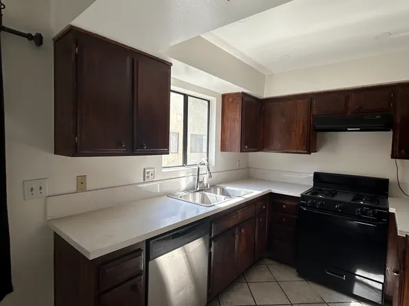 8750 Kester Ave Unit 31, Panorama City, CA 91402
