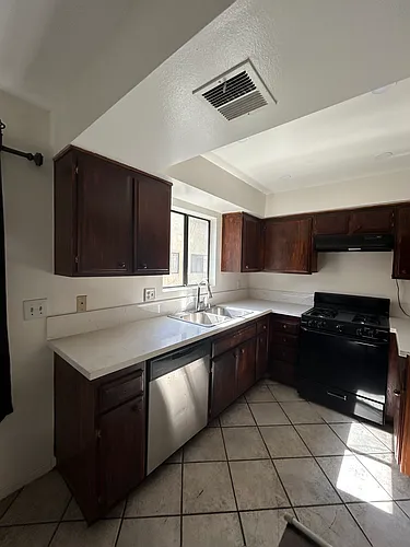 8750 Kester Ave #31 Photo 1