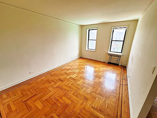 Rented by Bruma Realty LLC | media 2
