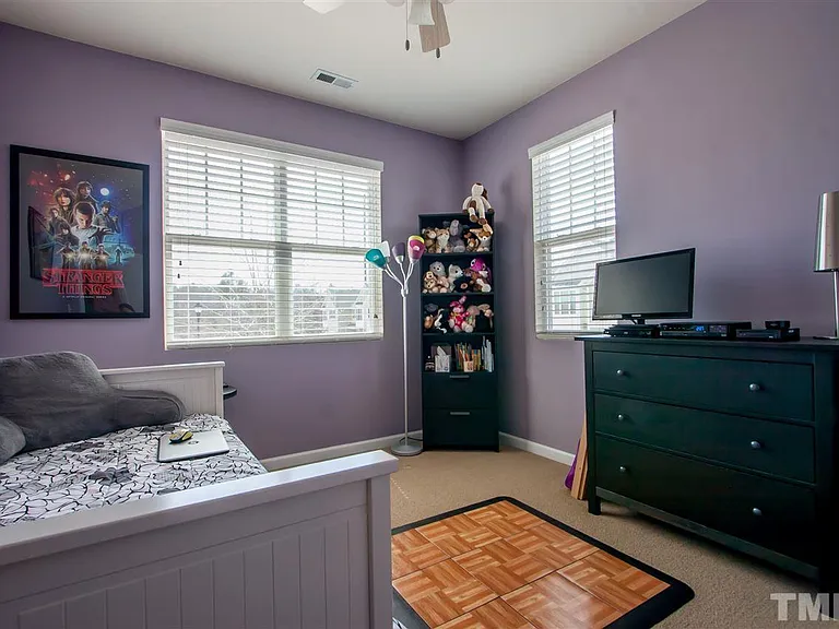 101 Suffolk Green Ln #101 — Photo 23