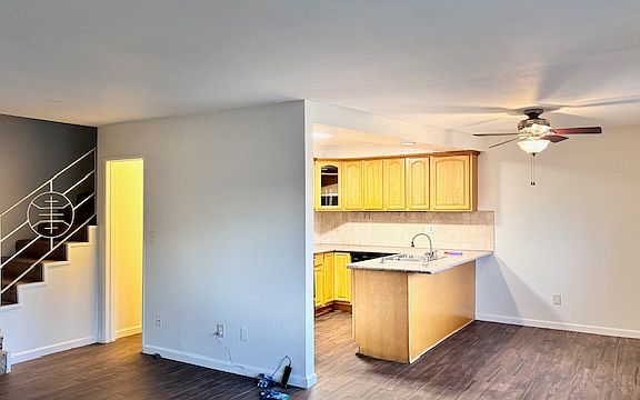 3rd image of 1934 N Hollywood Way #F