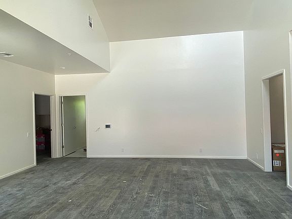 2nd image of 2819 Estate Dr Unit A