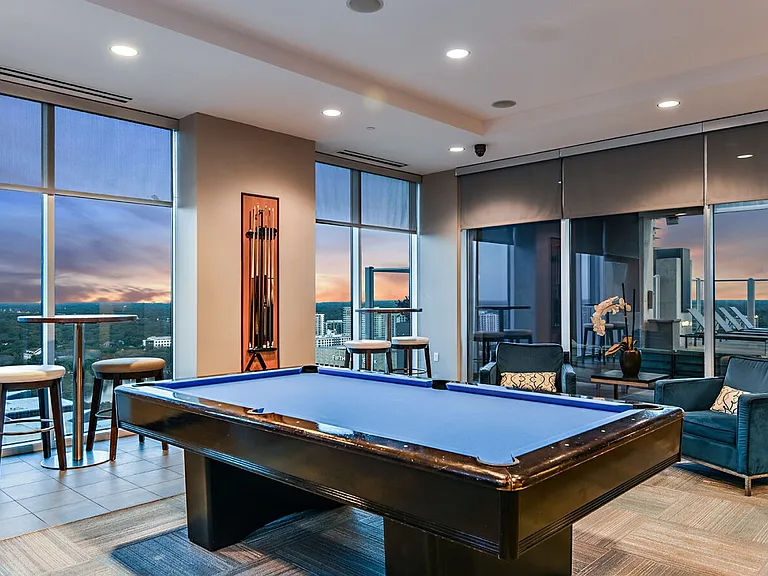 Skyhouse Orlando — Photo 15