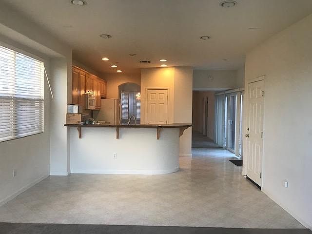 2nd image of 1113 Wayne Way
