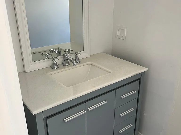 16 Harold St #3 — Photo 8