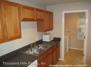 2909 Vineyards Pkwy APT 4, Branson, MO 65616