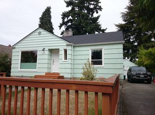 3916 SW Kenyon St, Seattle, WA 98136