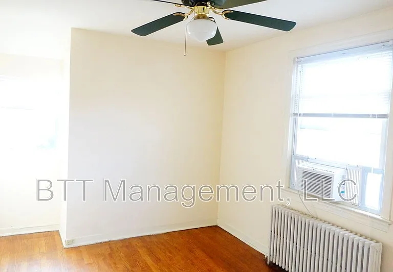 8400 Greenwood Ave #4 — Photo 21